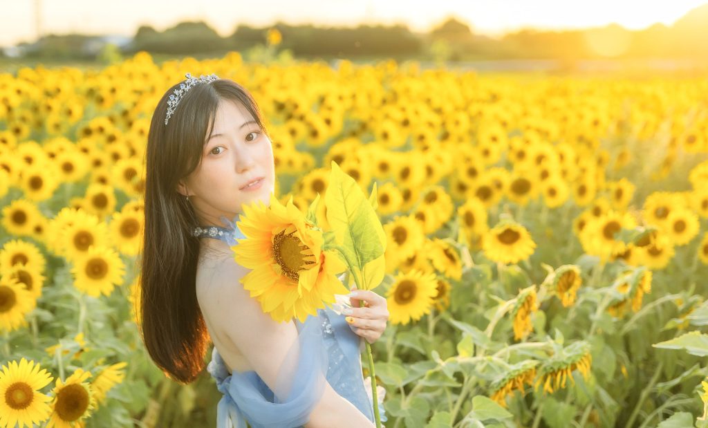 豊橋市　声優　タレント　れな